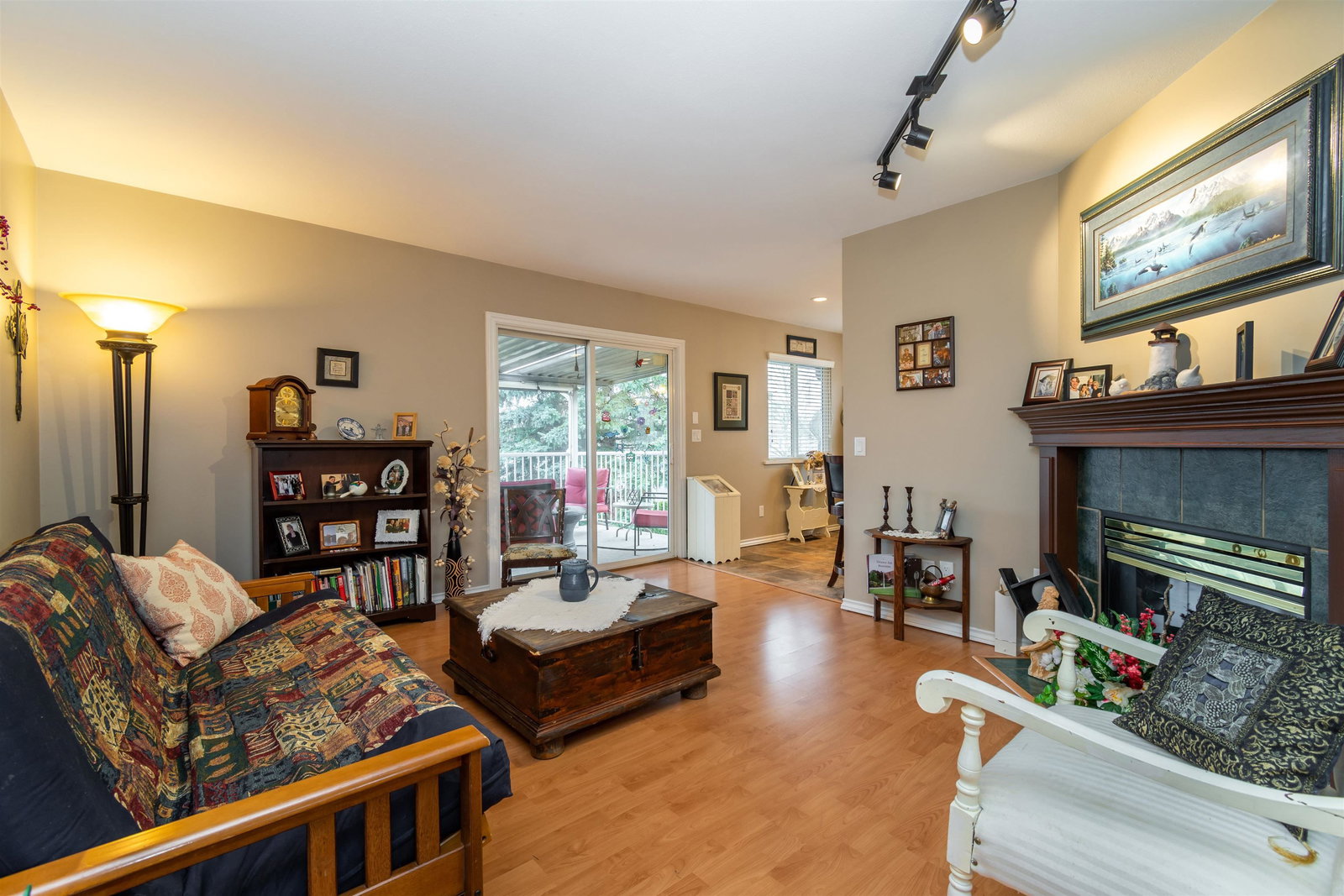 Listing Image 21