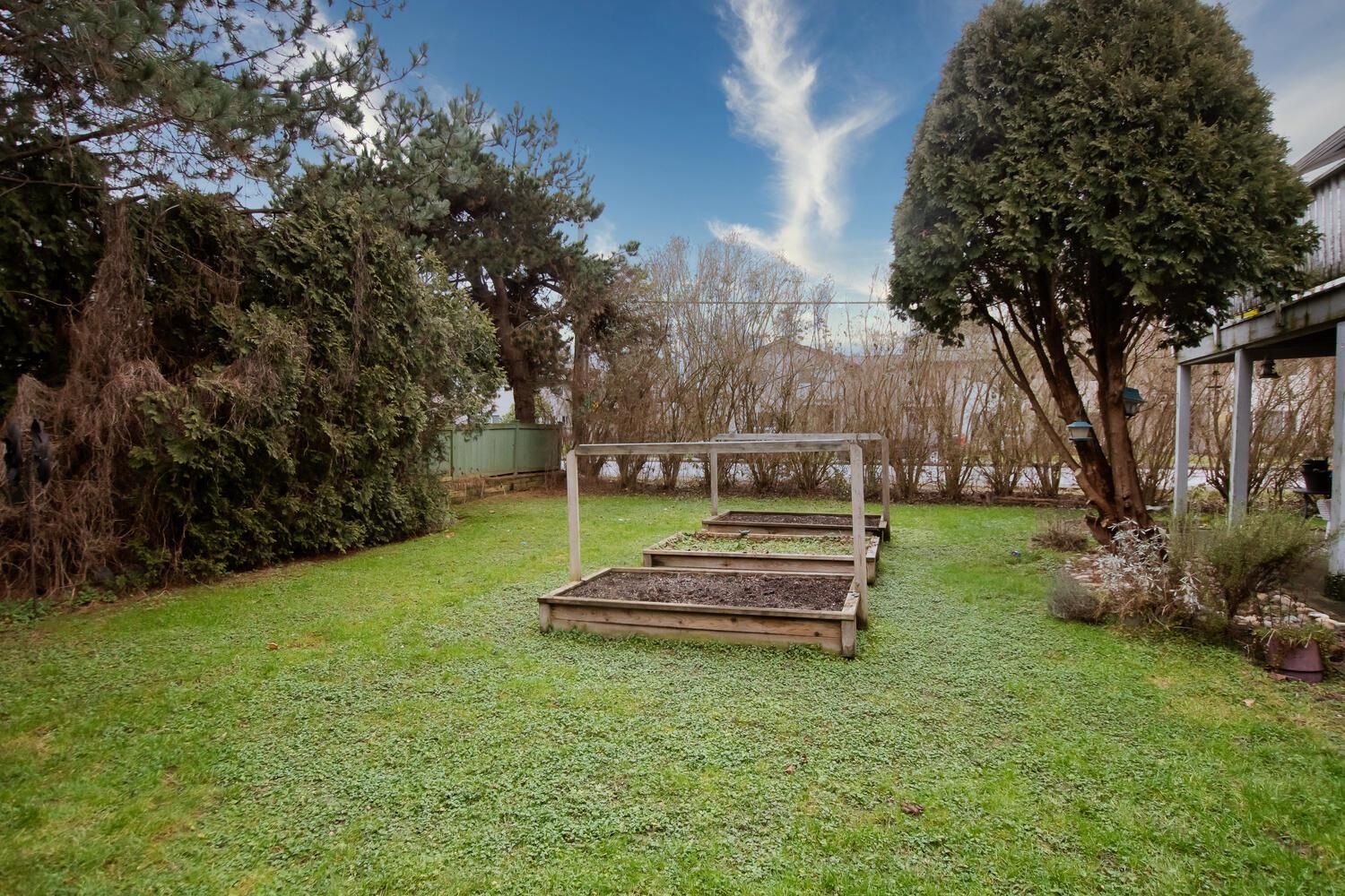 Listing Image 24