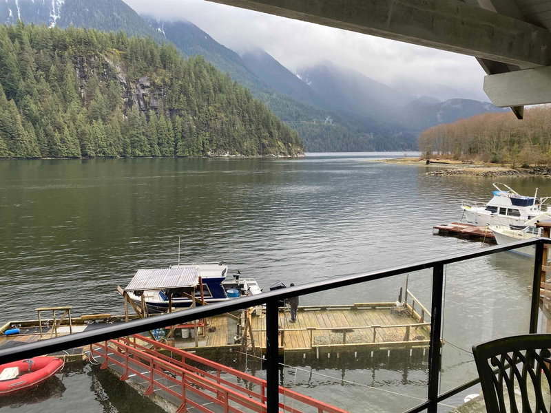 824 Indian Arm, North Vancouver, V0V 0V0 | Image 2