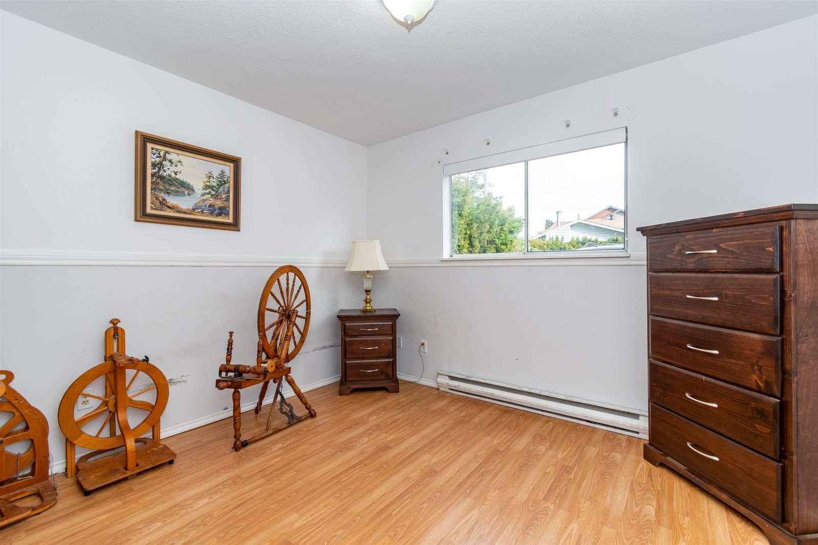 Listing Image 17