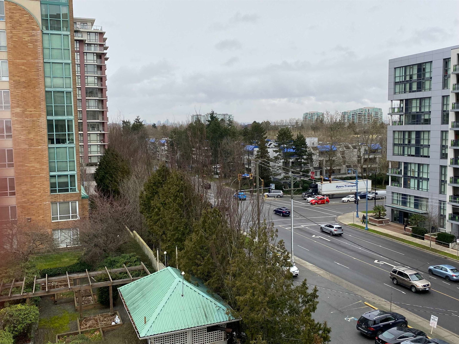 Listing Image 15