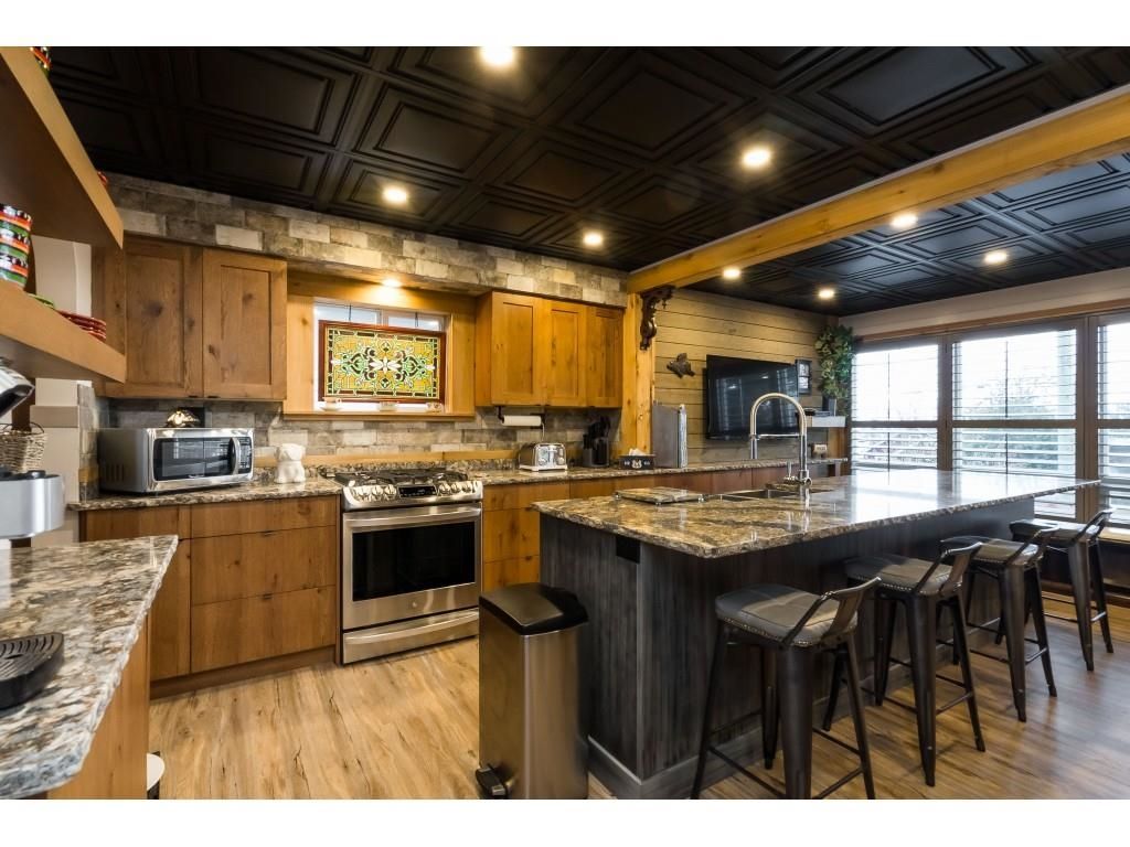 Listing Image 14