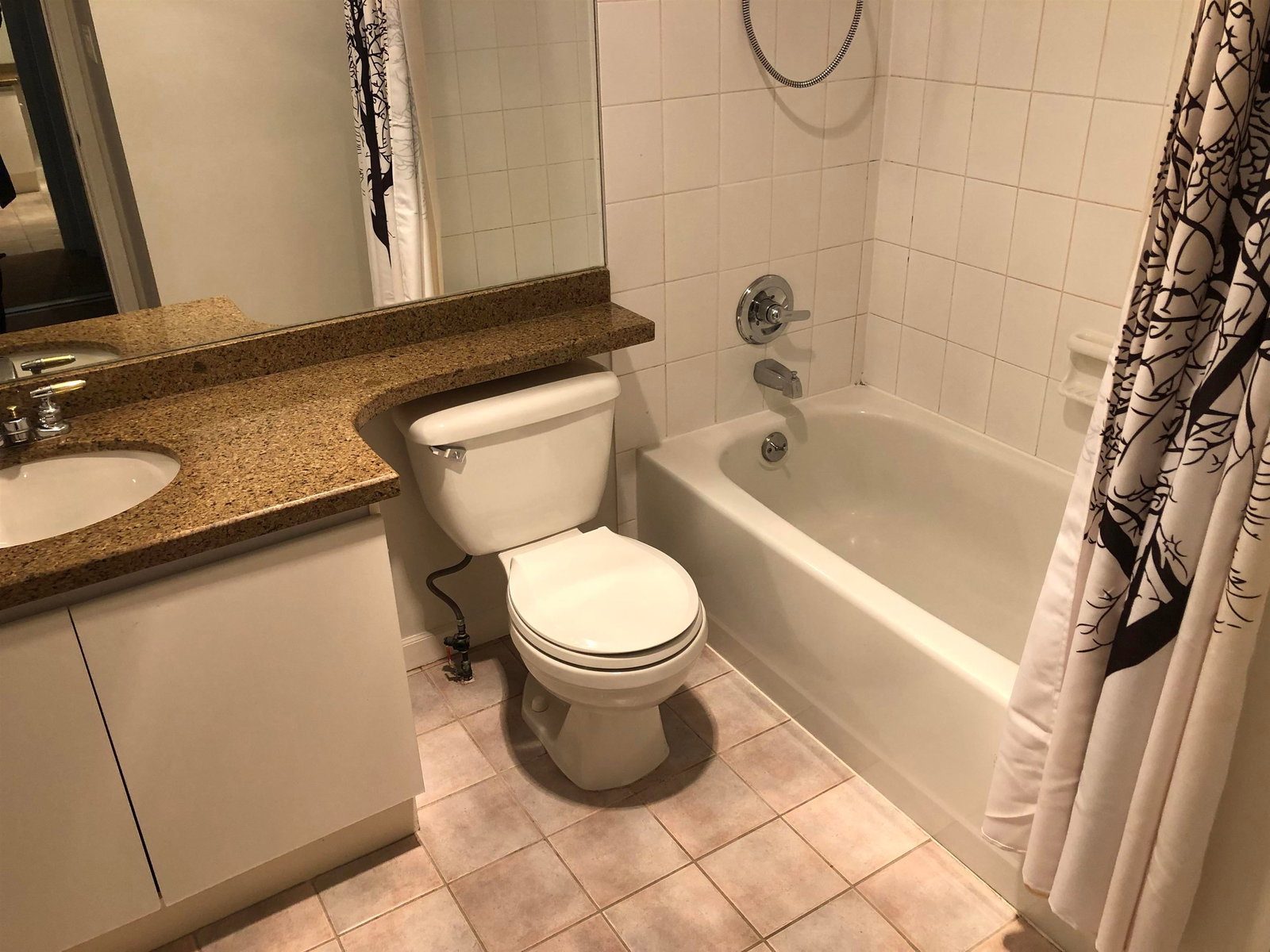 Listing Image 8