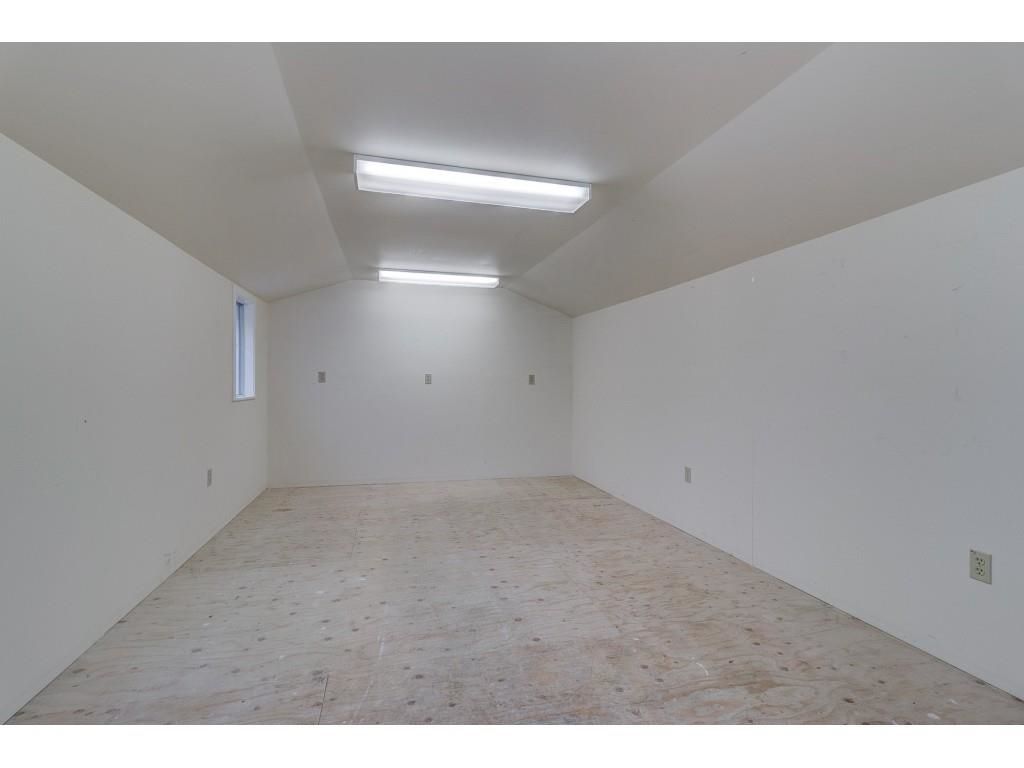 Listing Image 33
