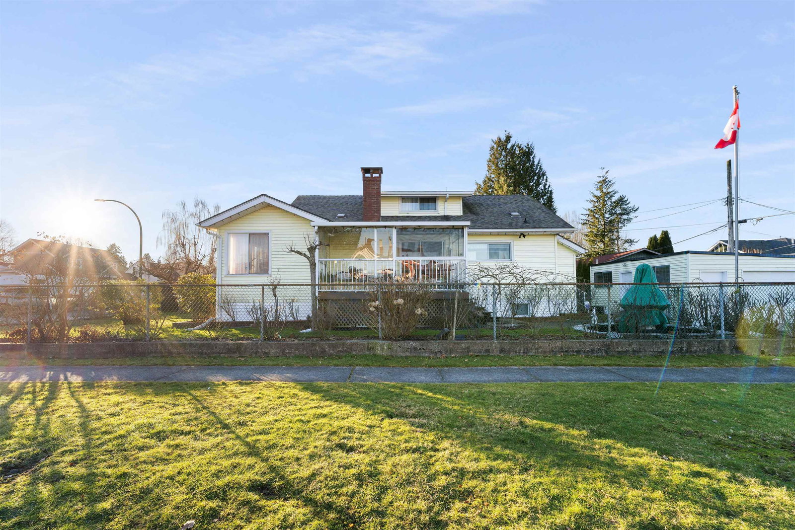 Listing Image 13