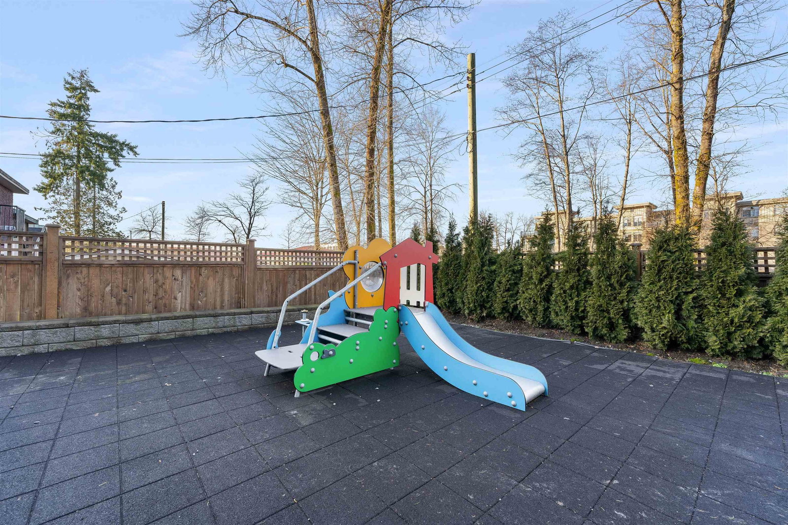 Listing Image 23