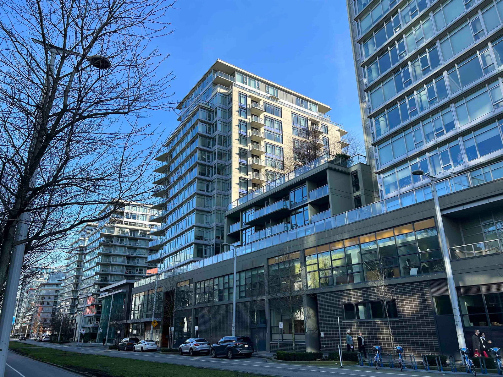 Listing Image 1