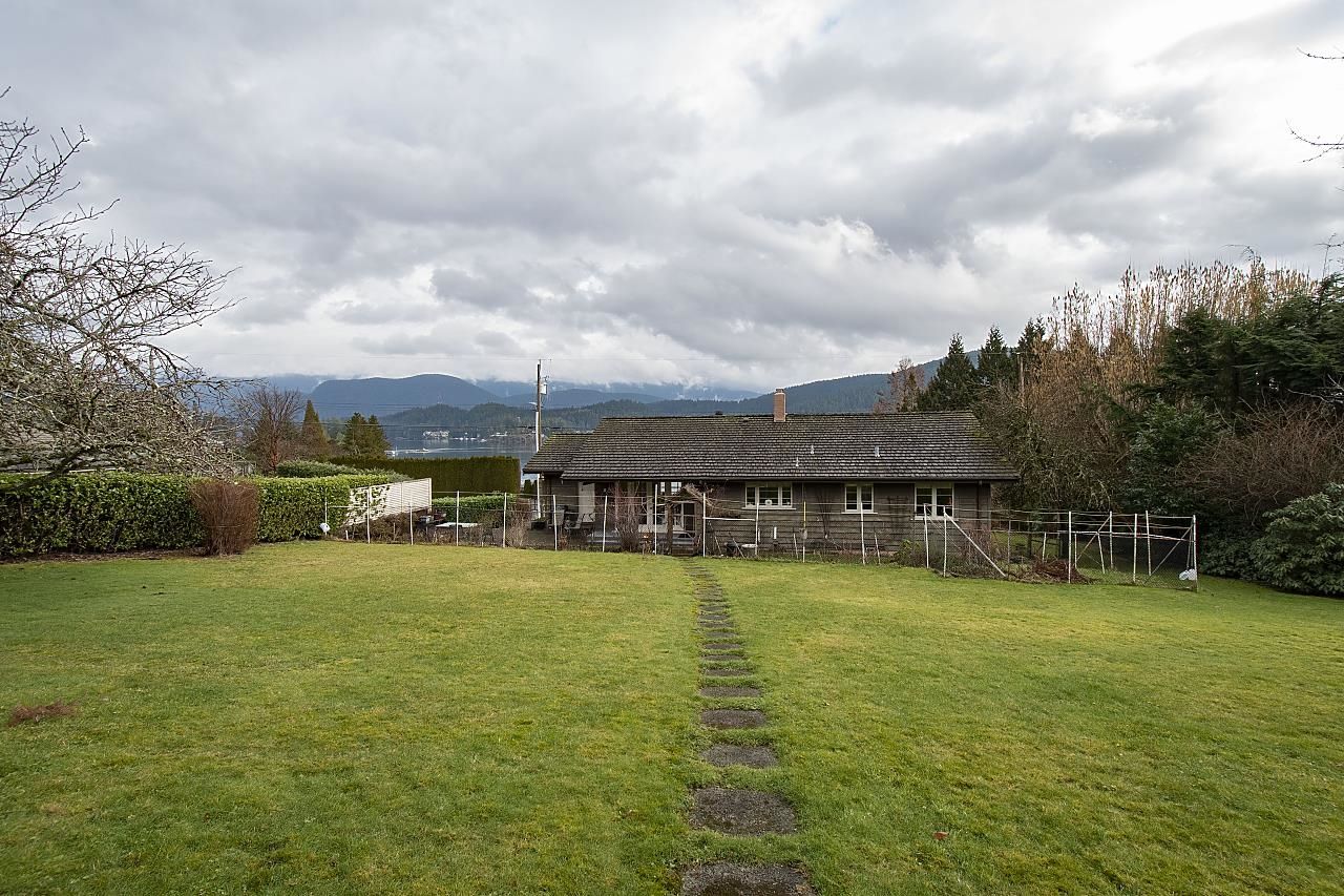 Listing Image 8