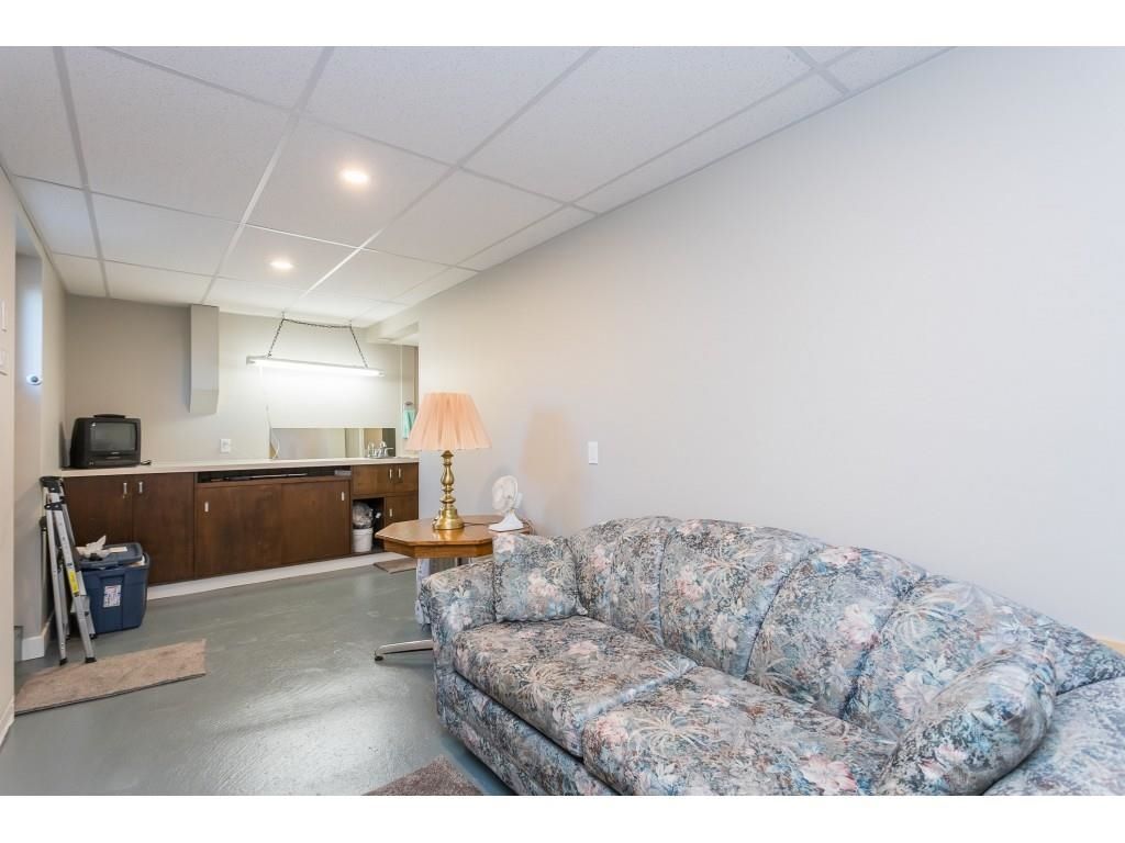 Listing Image 25