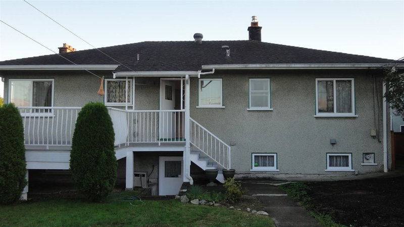 4881 Highlawn Drive, Burnaby, V5C 3T2 | Image 2