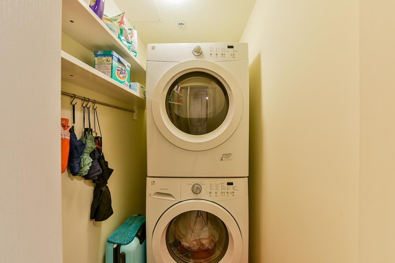 Listing Image 15