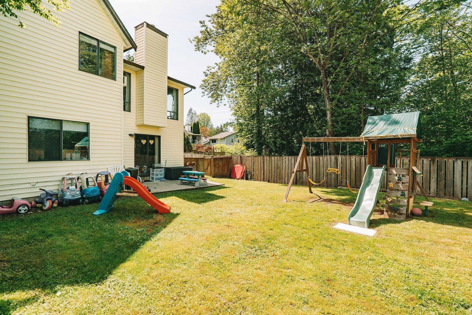 Listing Image 23