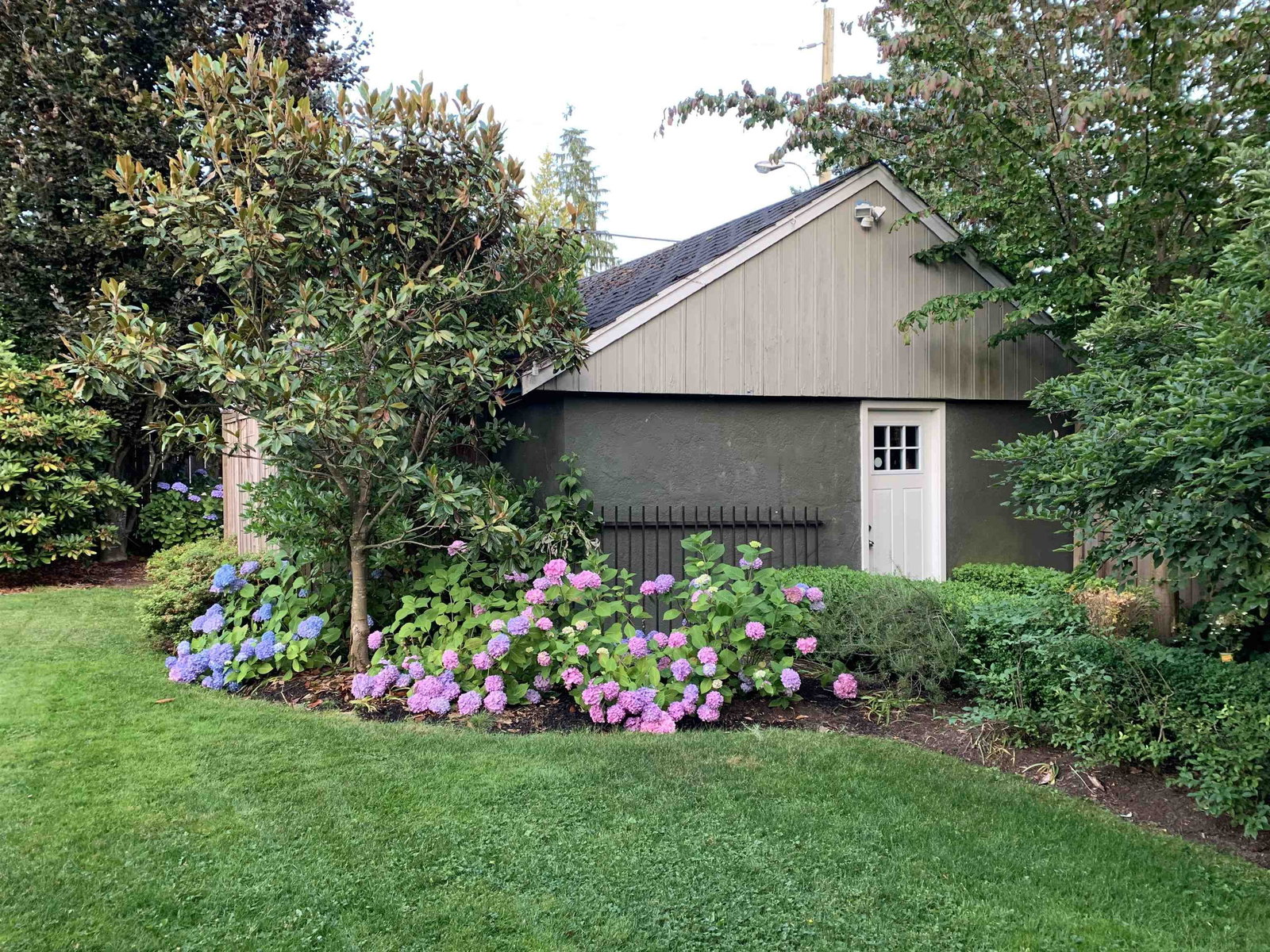 Listing Image 32