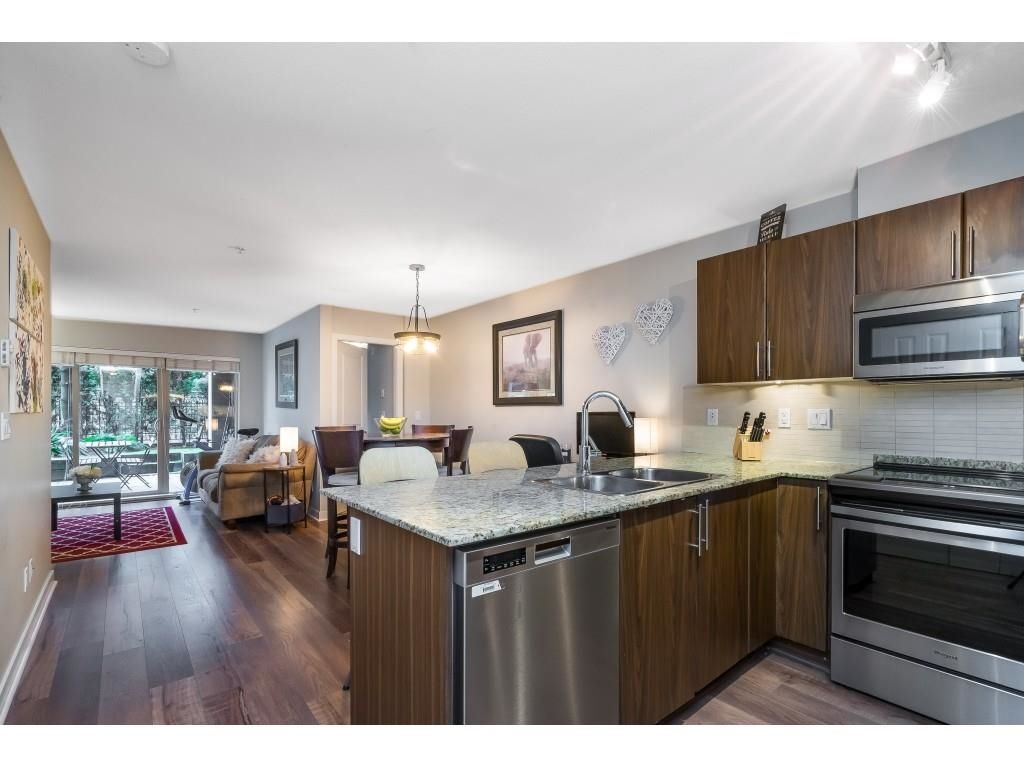 Listing Image 5