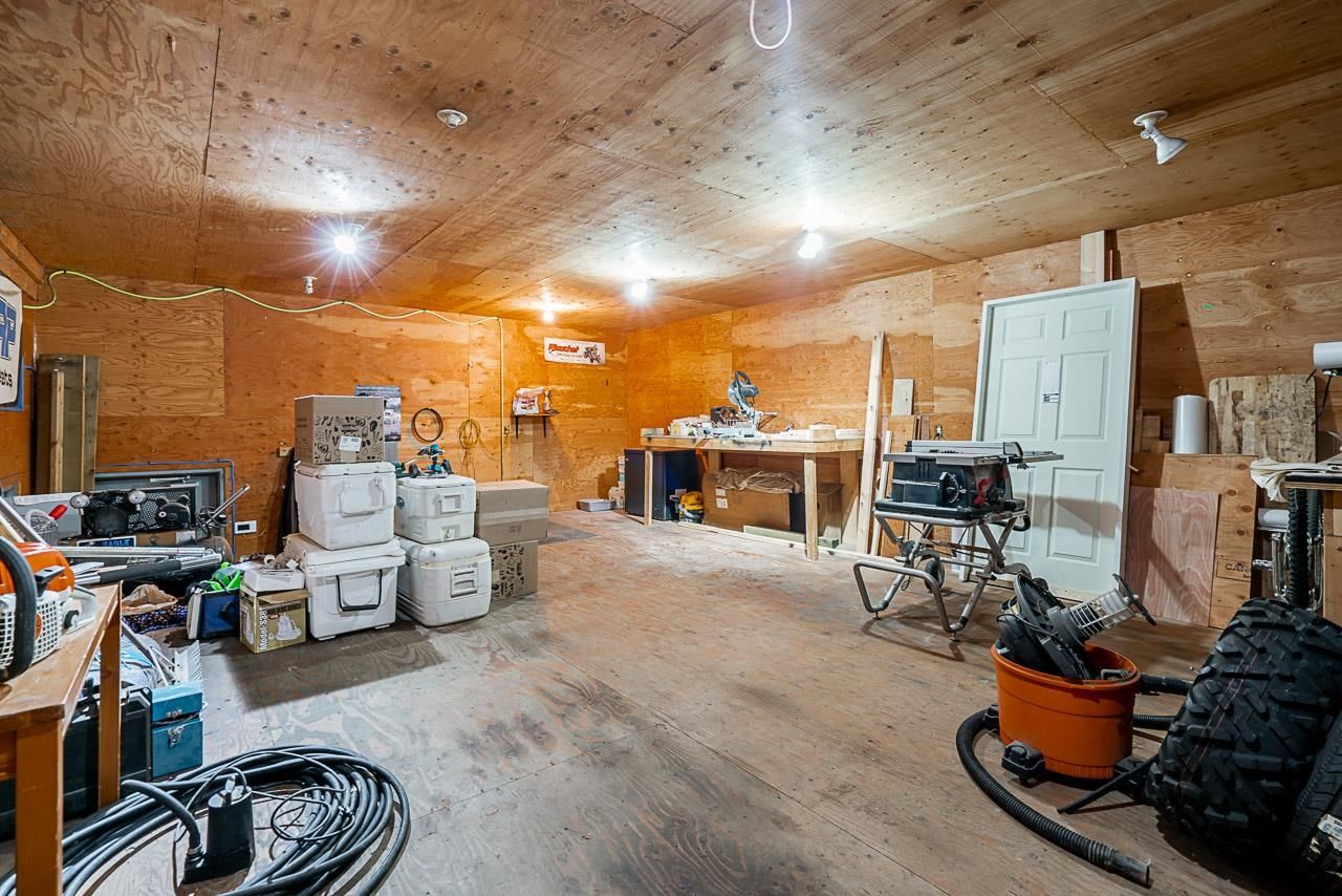 Listing Image 17