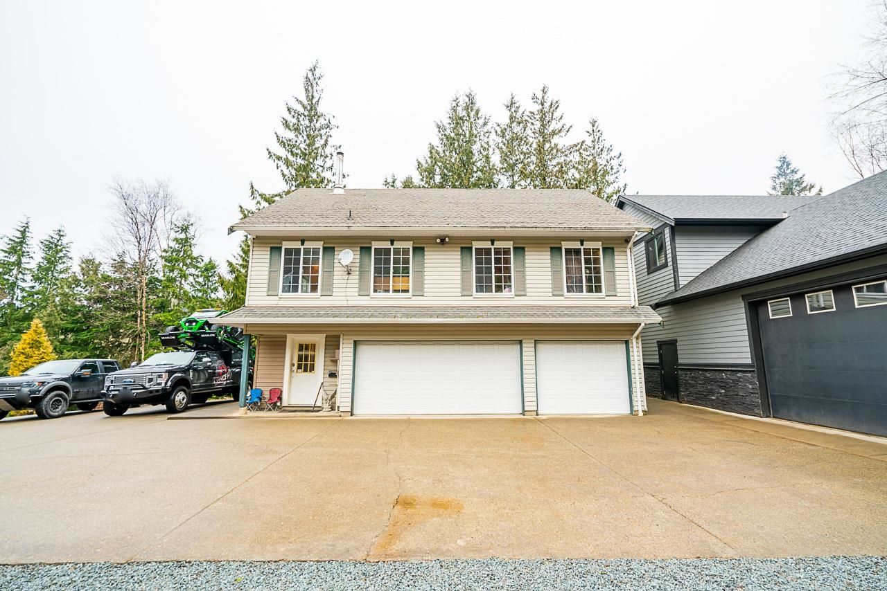 Listing Image 5