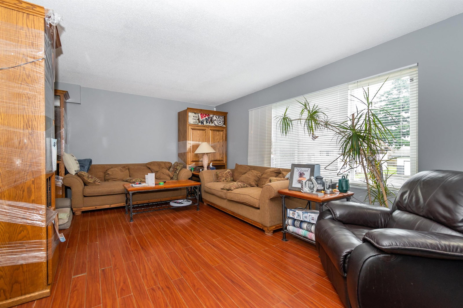 Listing Image 33