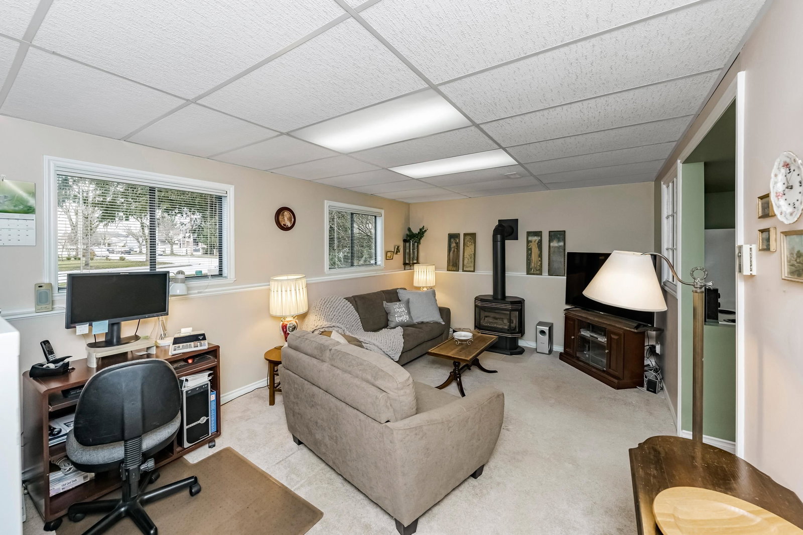 Listing Image 22