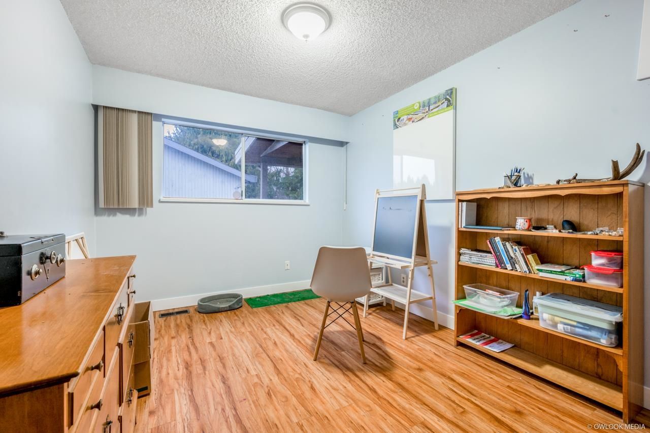 Listing Image 18