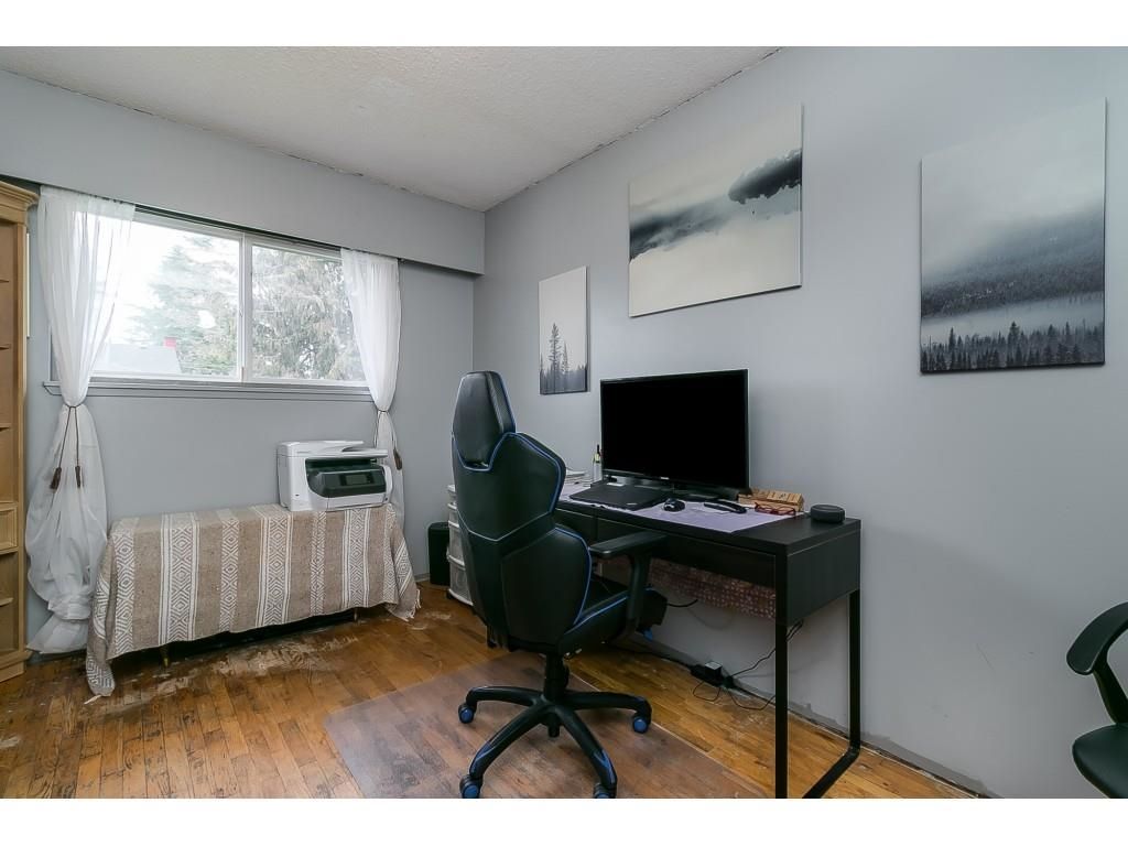 Listing Image 20