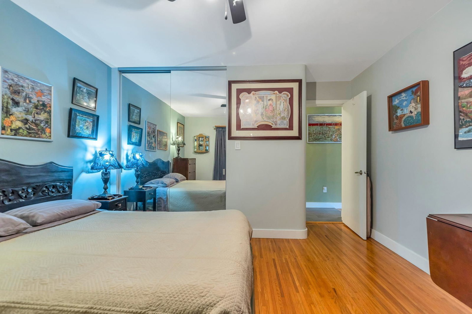 Listing Image 16