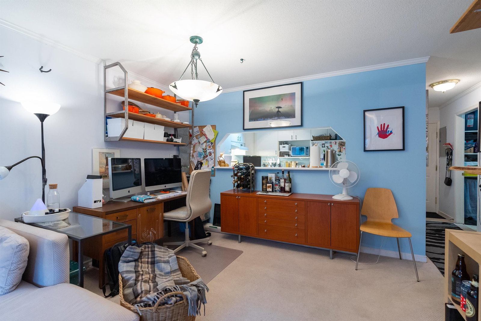 Listing Image 8
