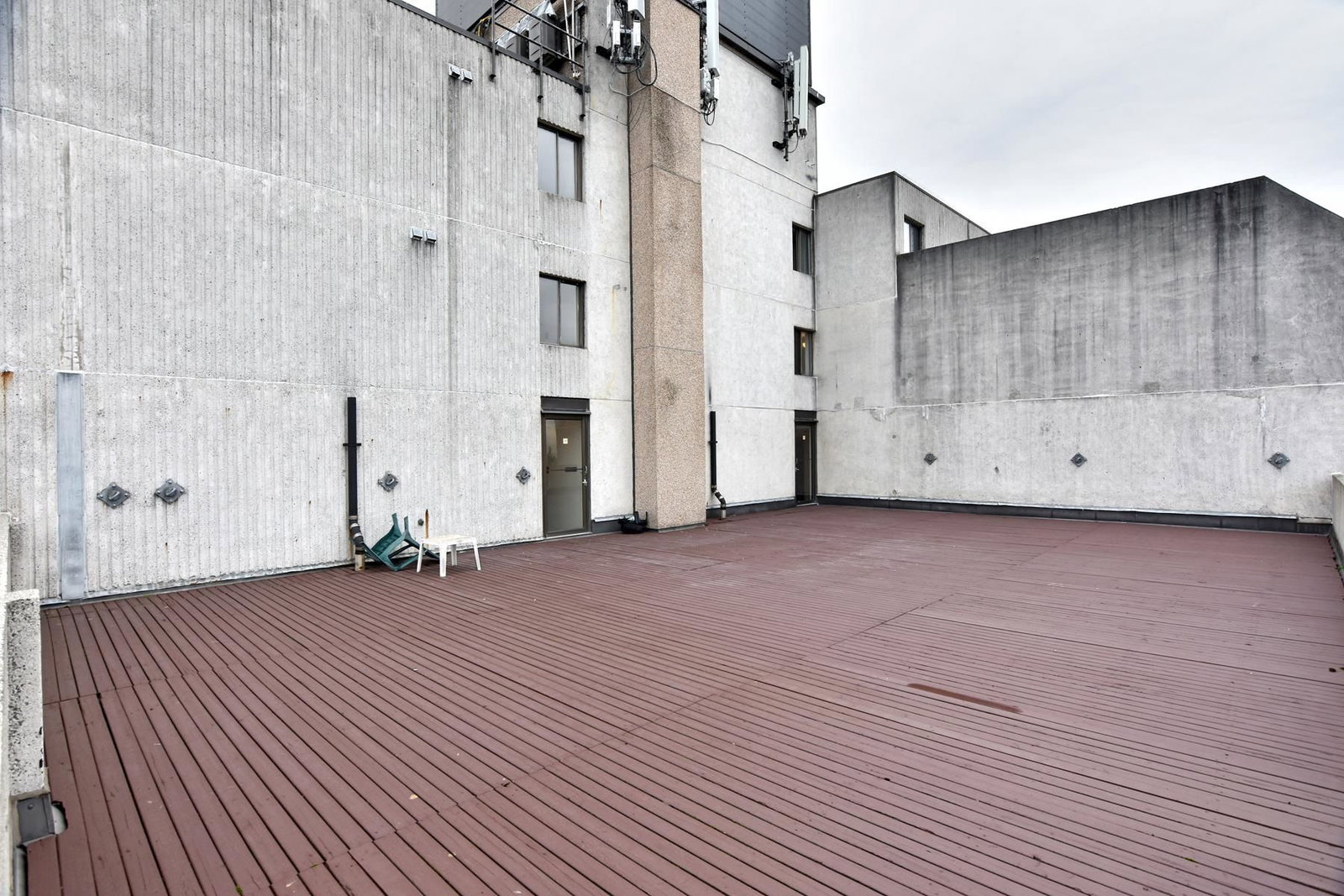 Listing Image 38