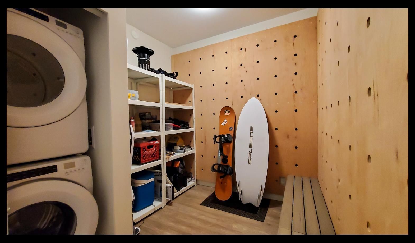 Listing Image 10