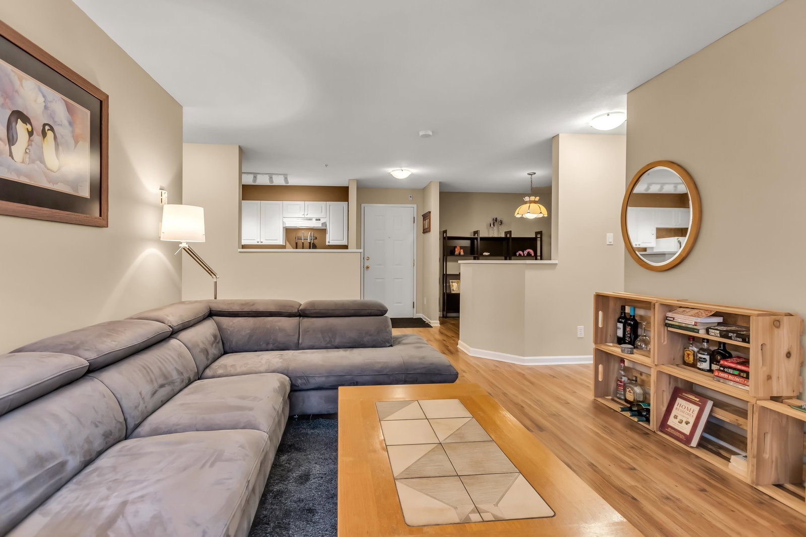 Listing Image 14