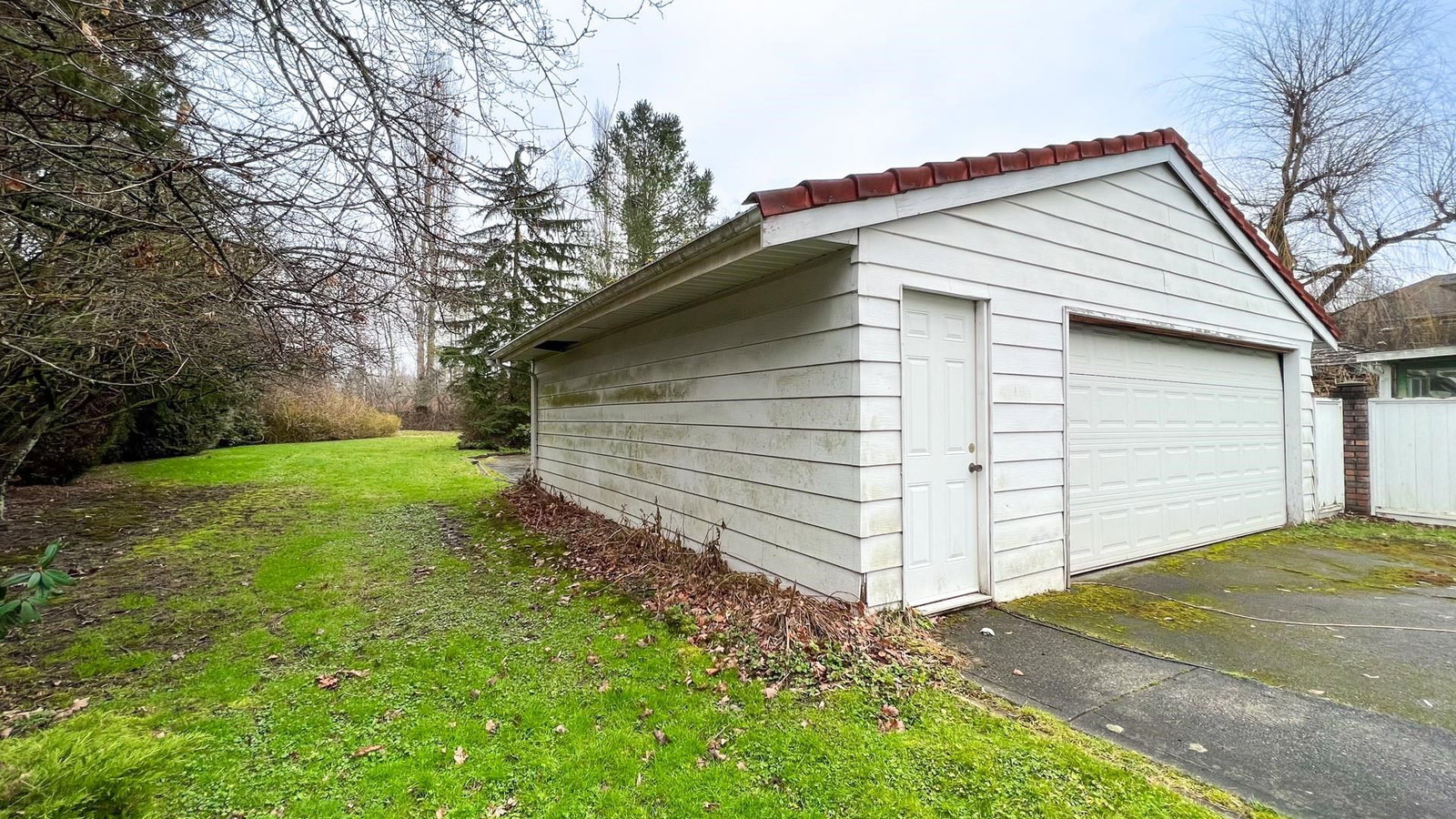Listing Image 25