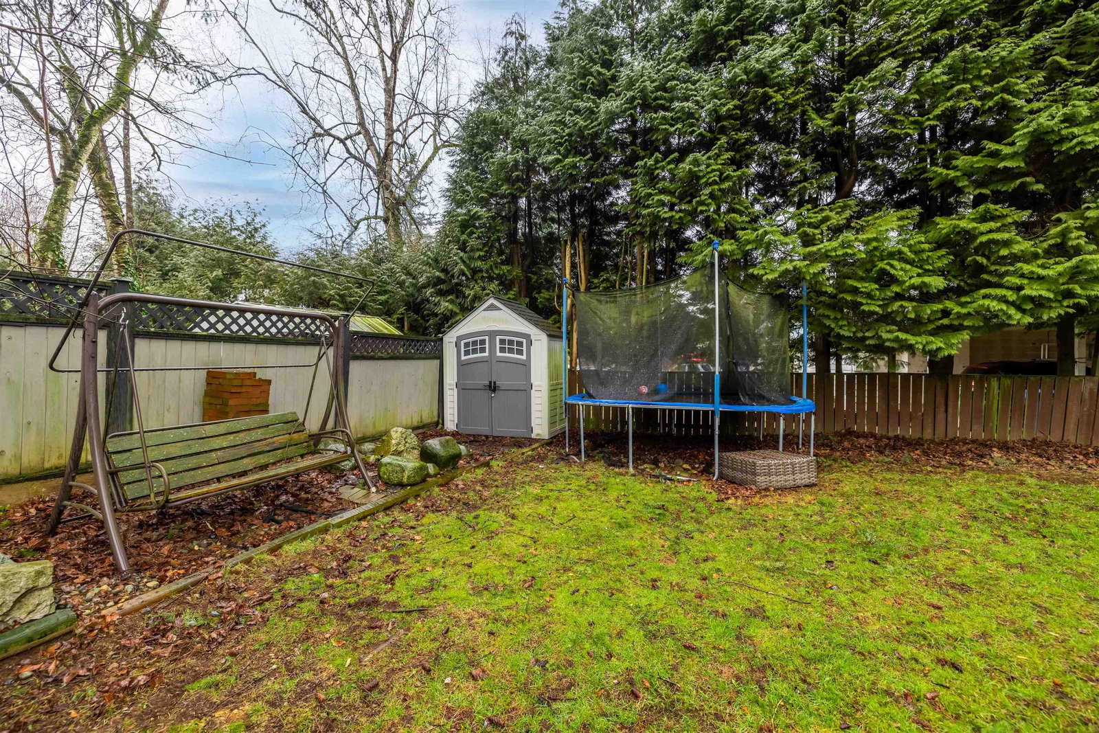 Listing Image 8