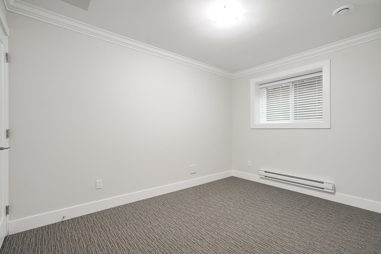 Listing Image 30