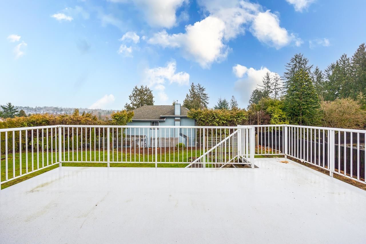 Listing Image 23