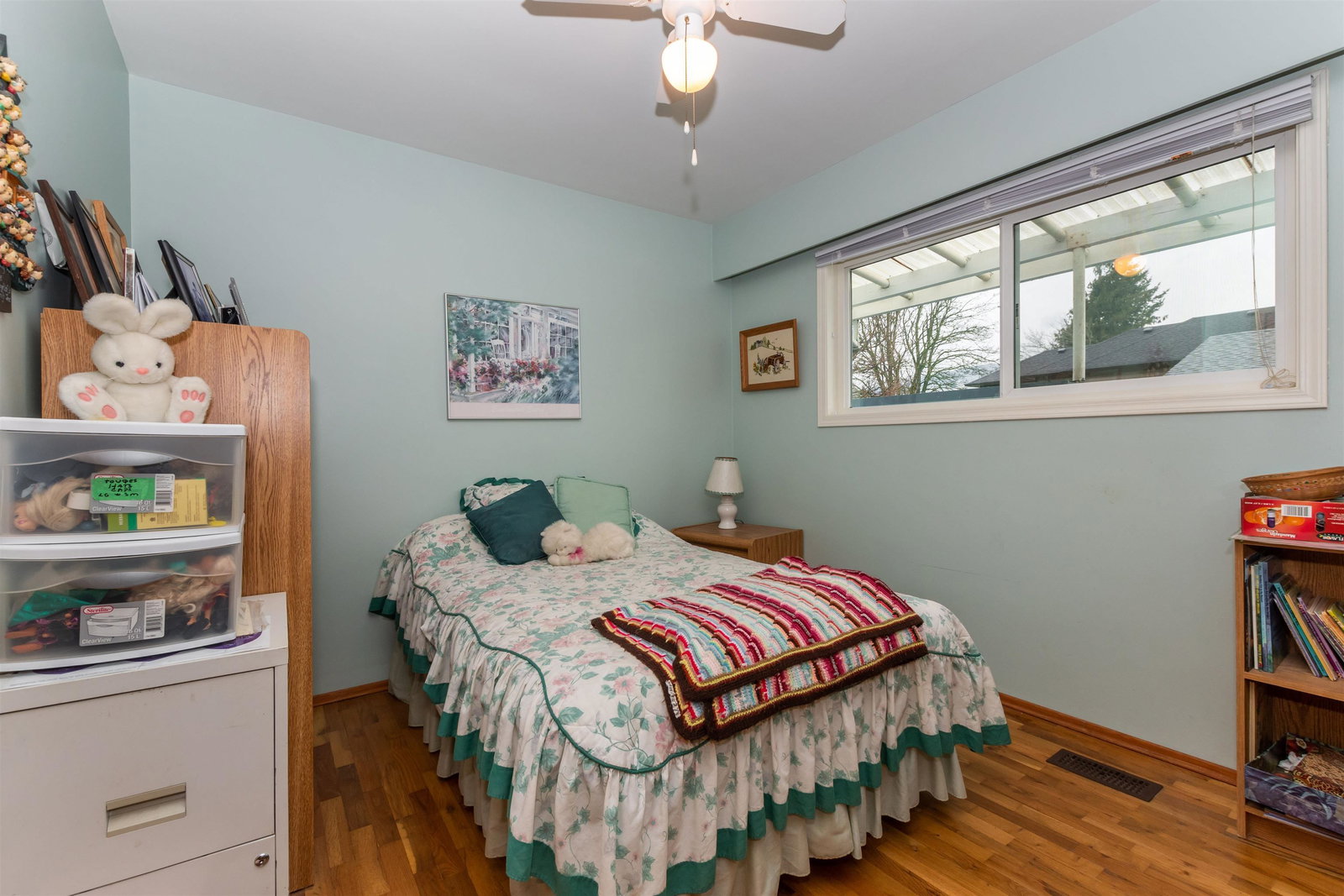 Listing Image 2