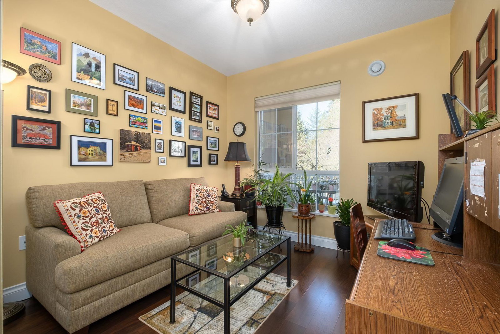 Listing Image 19