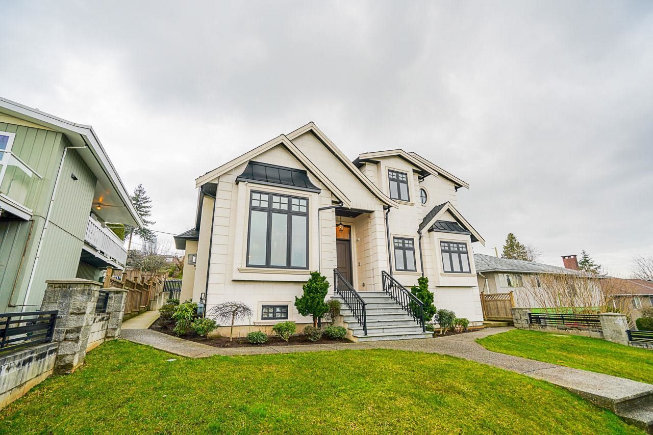 Listing Image 1