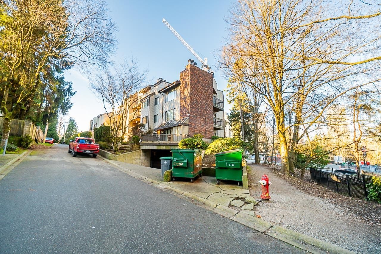 Listing Image 33