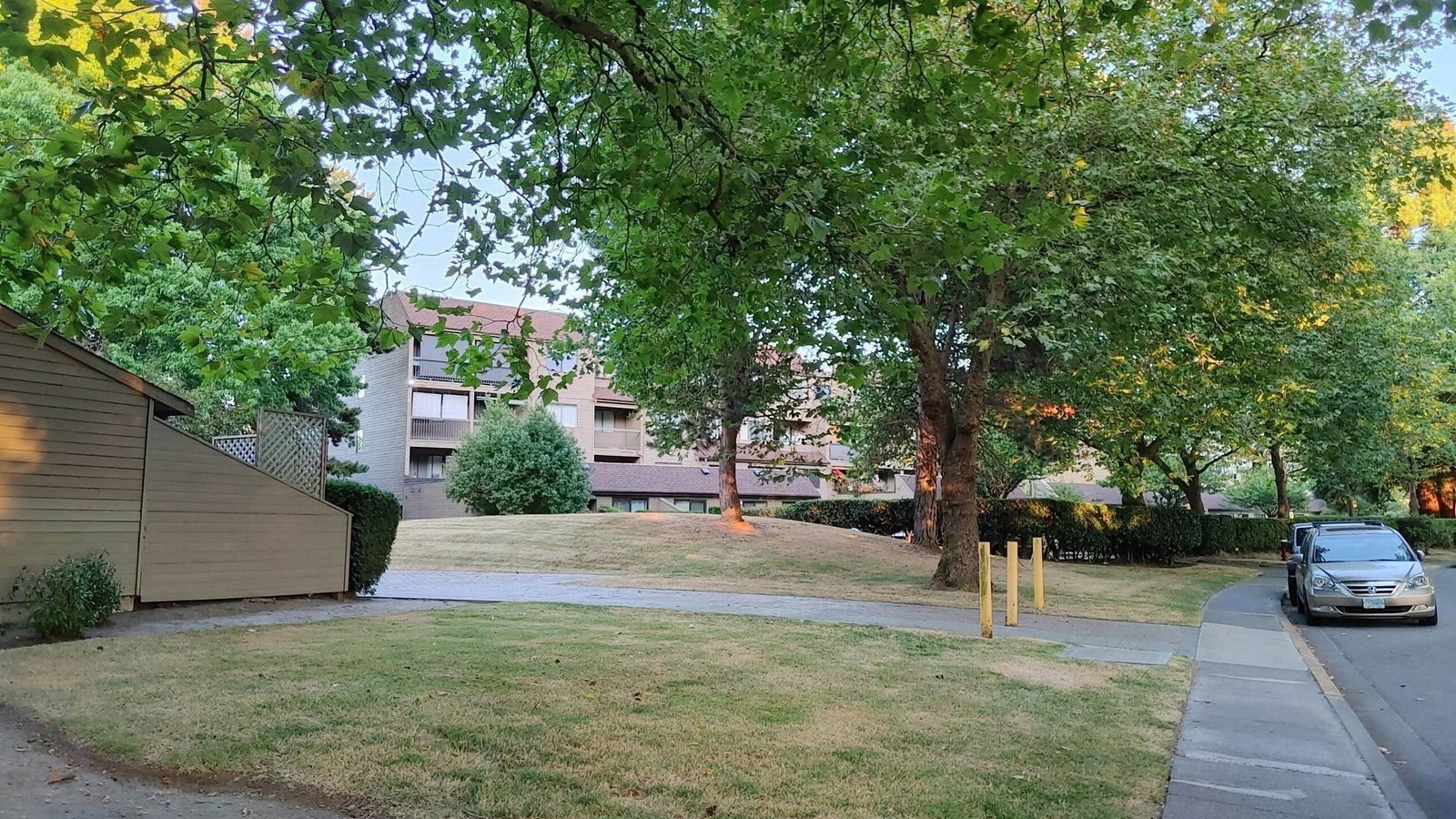Listing Image 18