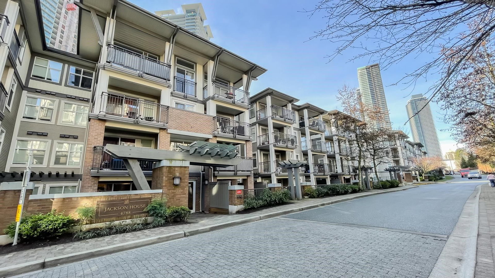 Listing Image 1