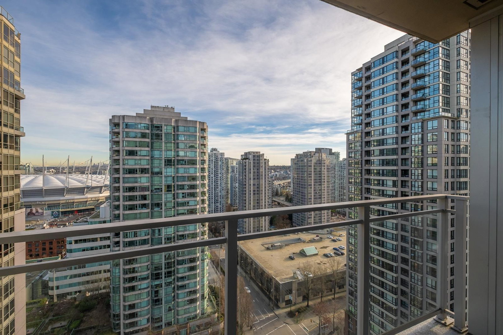 Listing Image 11