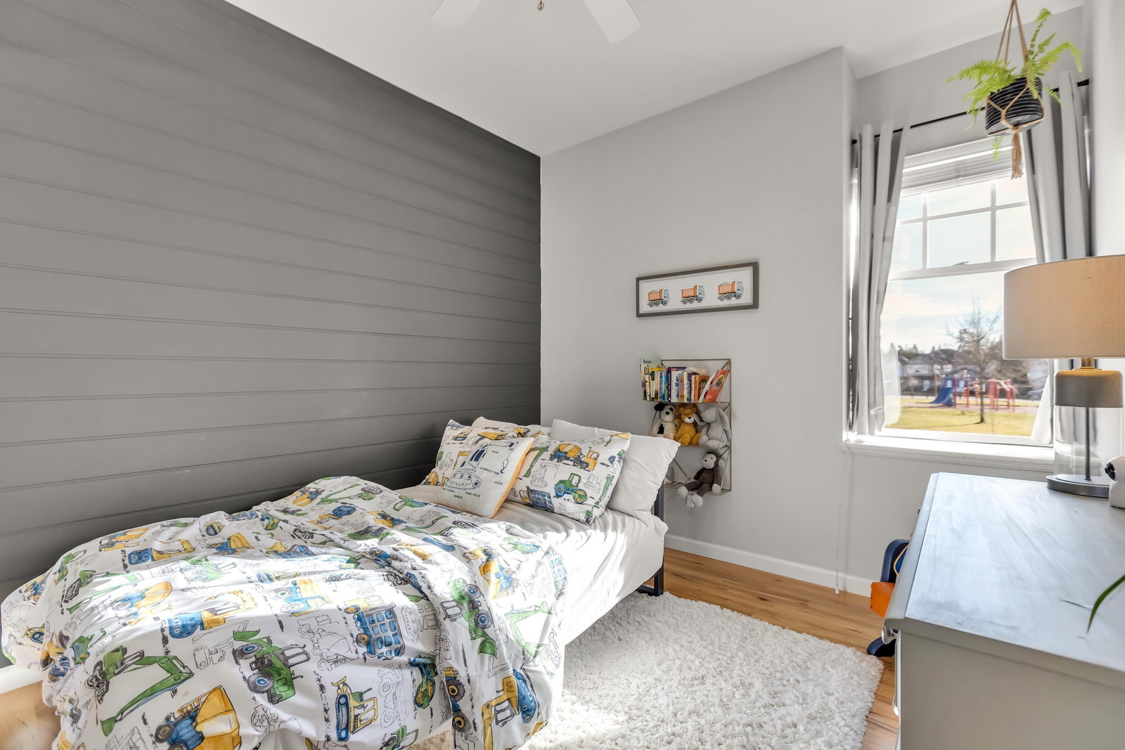 Listing Image 22