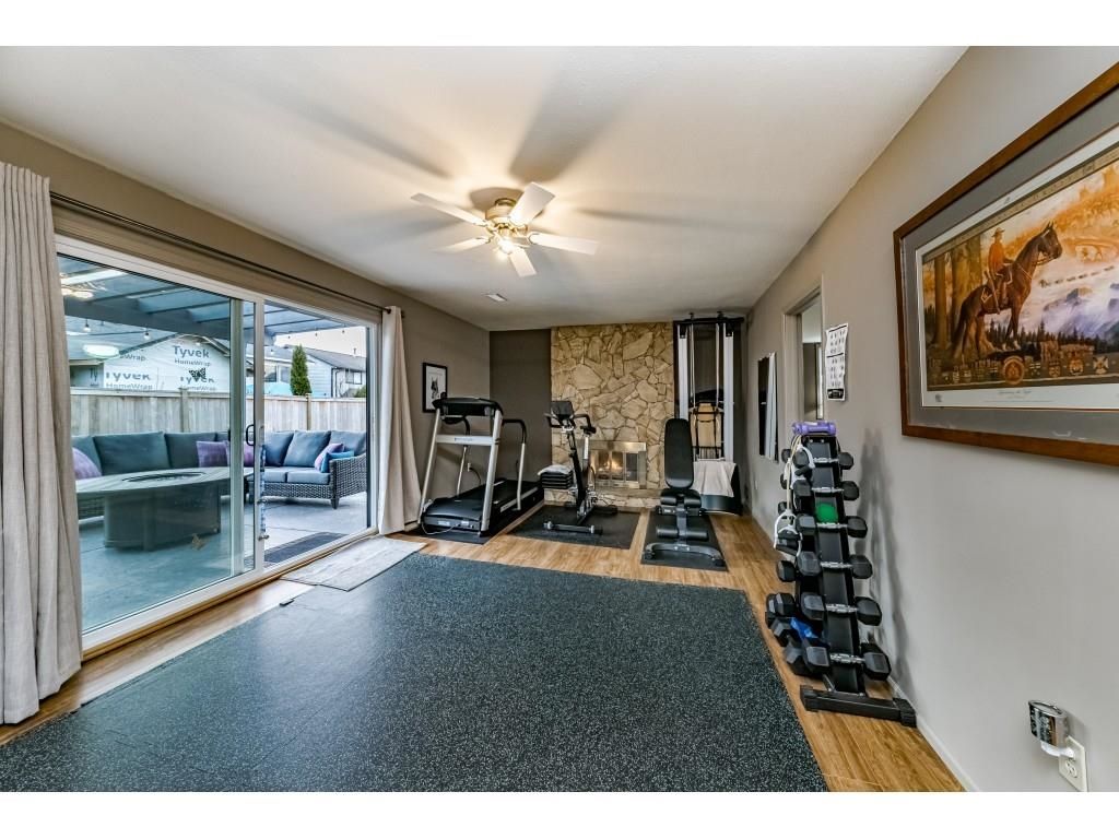 Listing Image 17