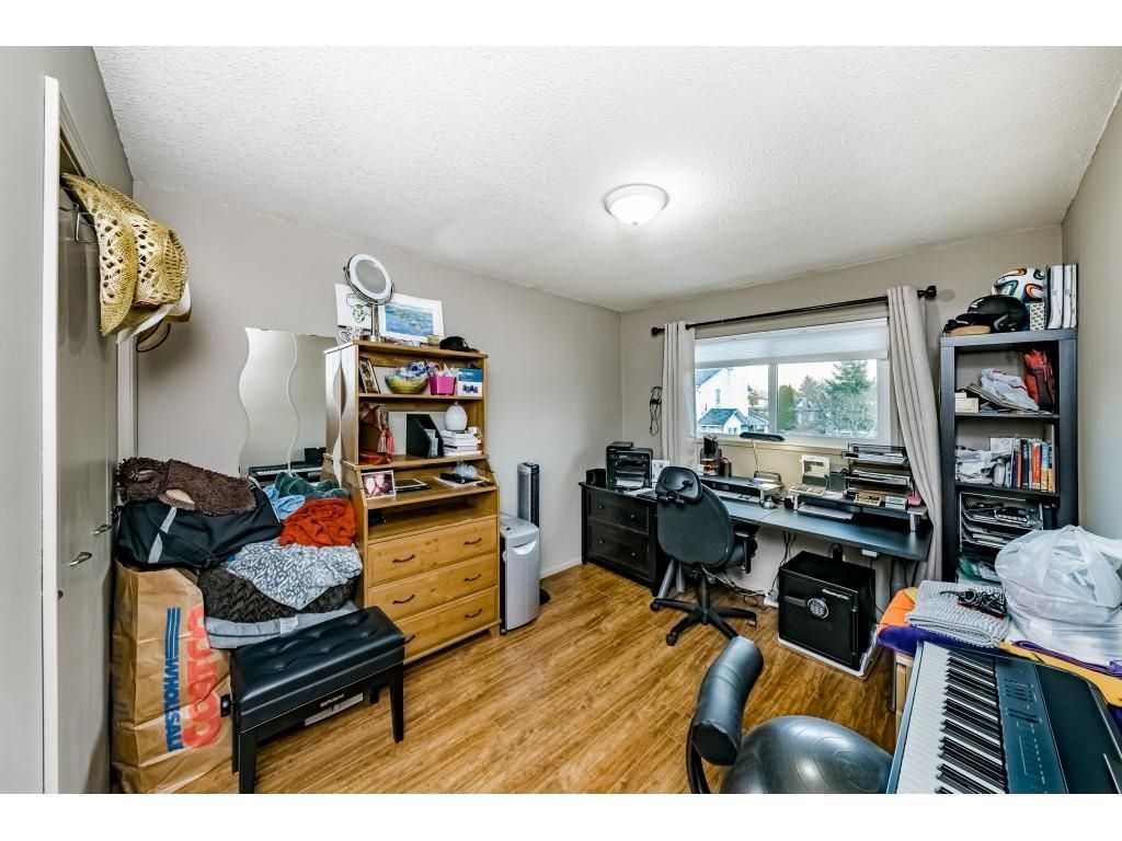Listing Image 31