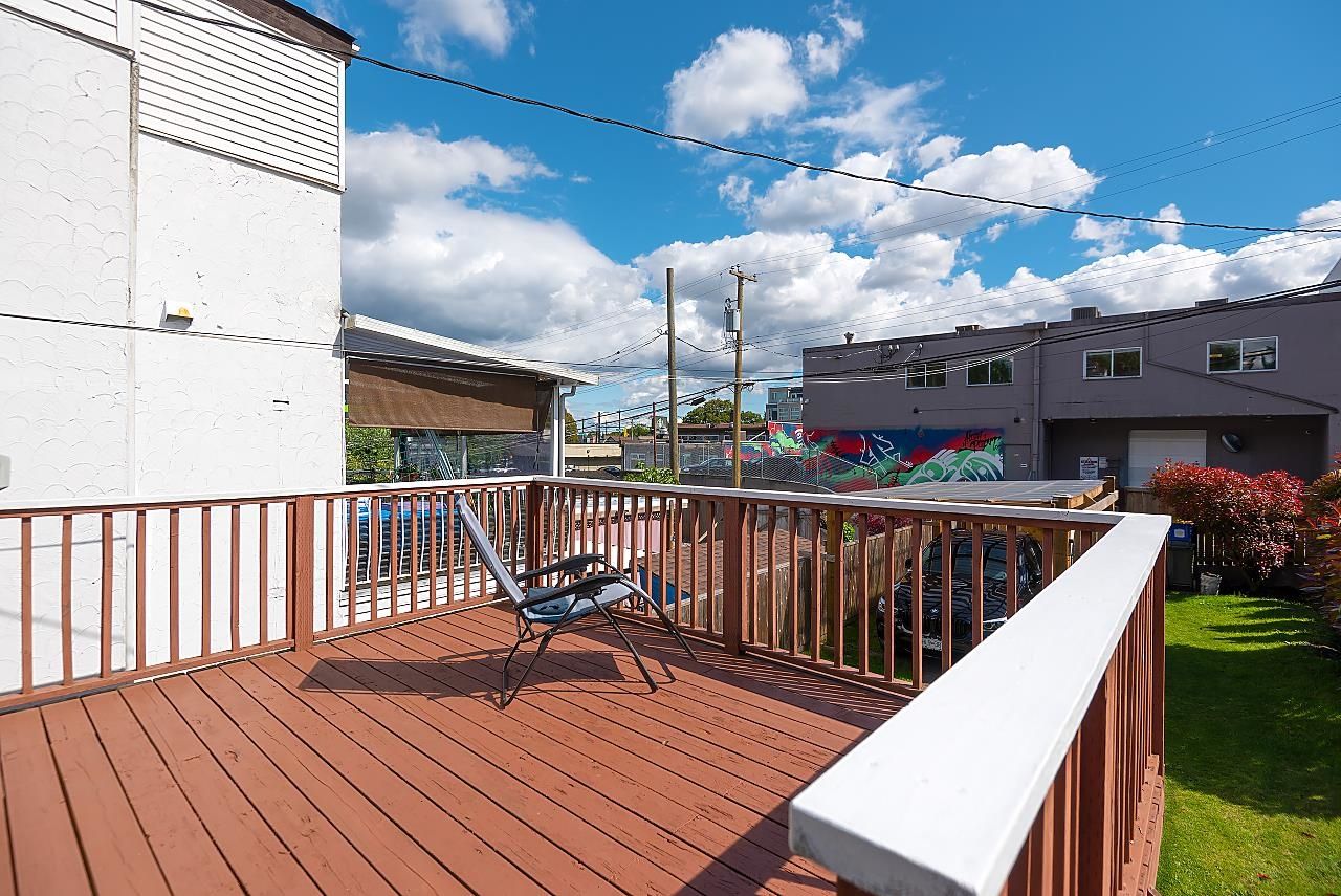 Listing Image 15
