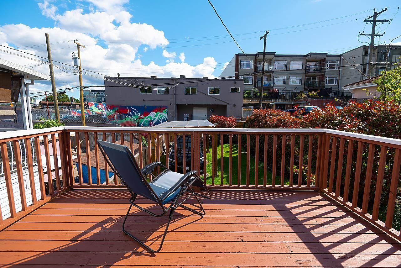 Listing Image 16