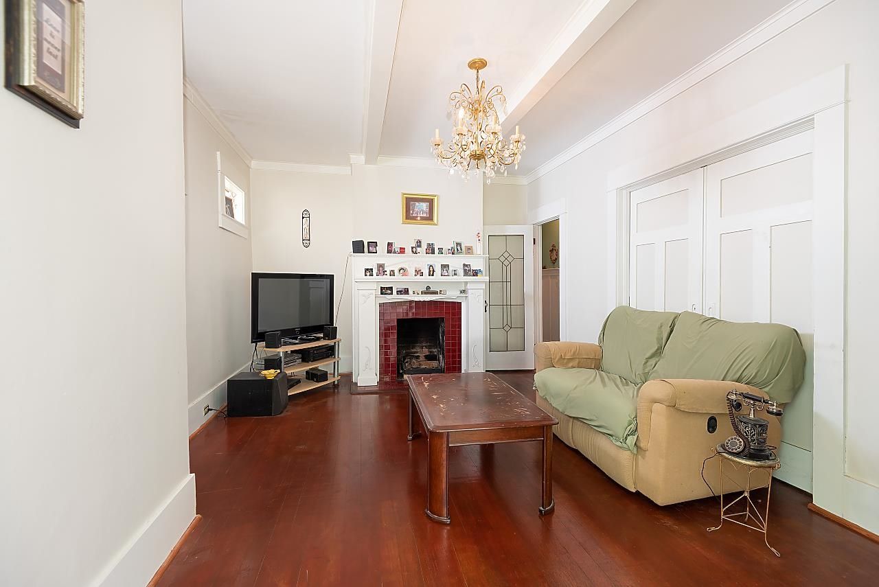 Listing photo 5