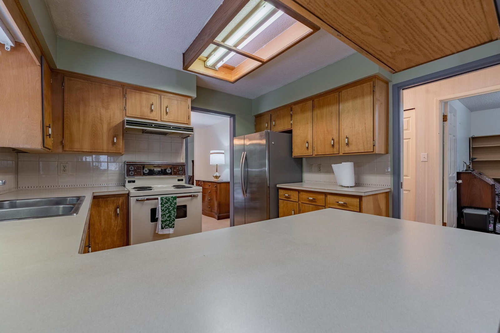 Listing Image 8