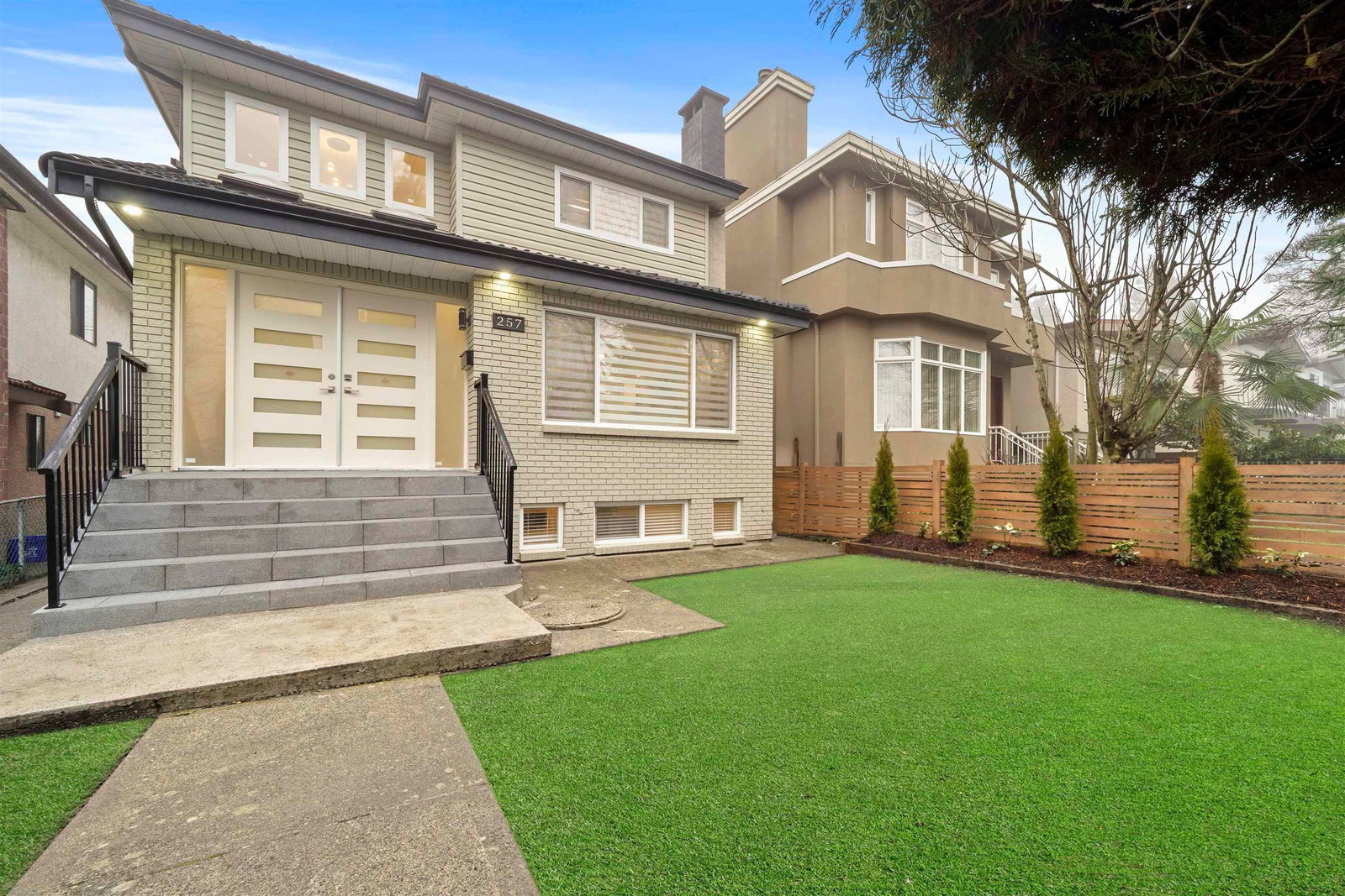 Listing Image 1