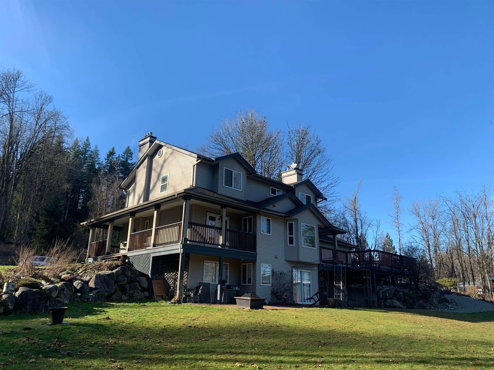 Listing Image 5
