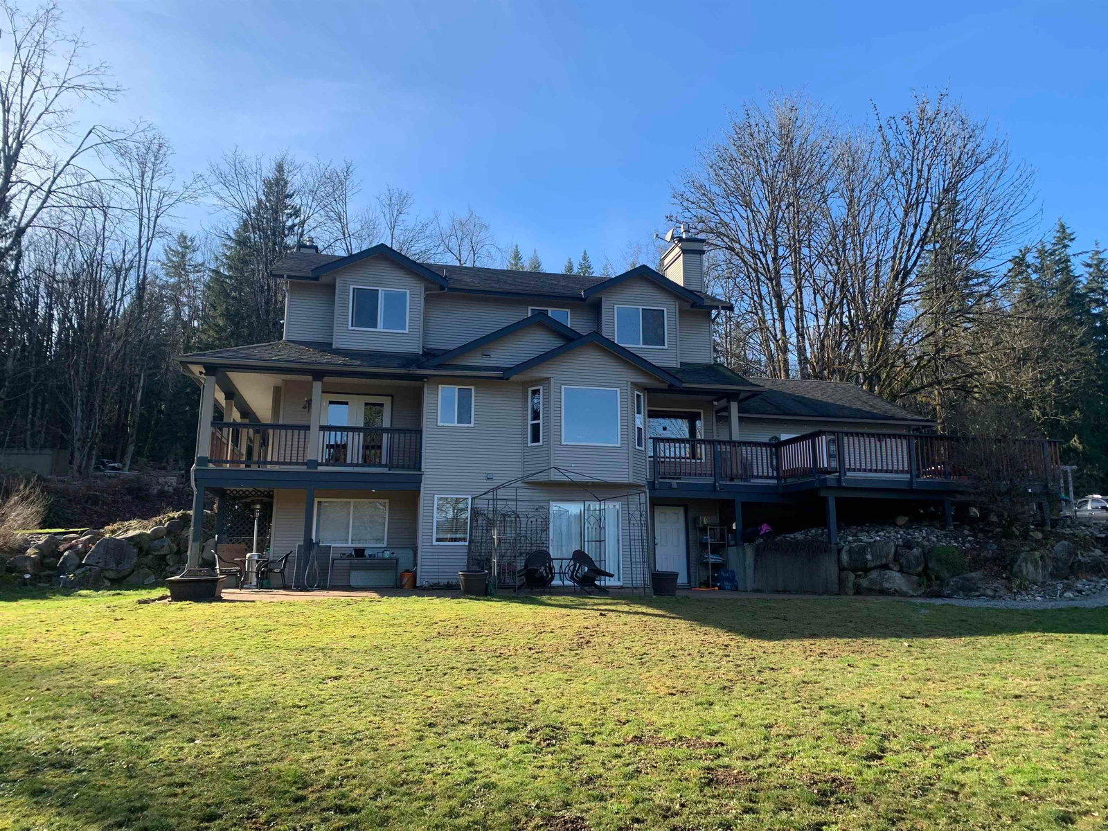 Listing Image 6
